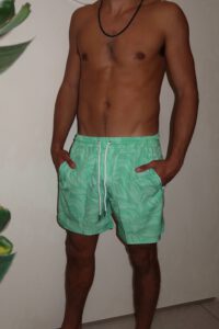 Leaves for men hover