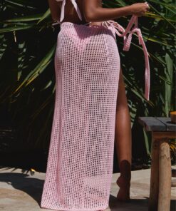 Pink knitted pareo
